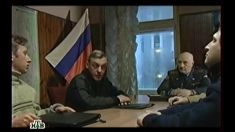 Кадры из сериала Улицы разбитых фонарей (1997)
